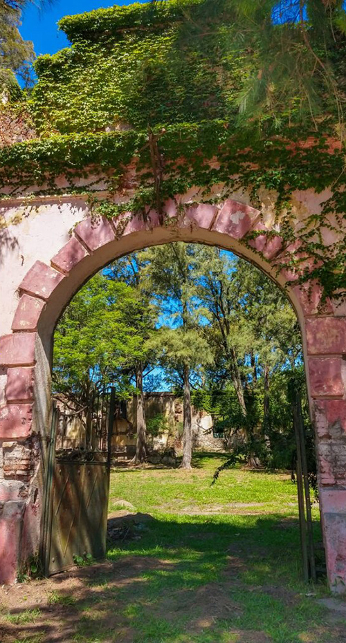 TRES HORIZONTES Y UNA MEMORIA