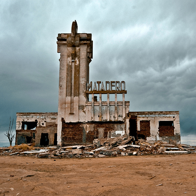 Salamone y sus enigmáticos Mataderos