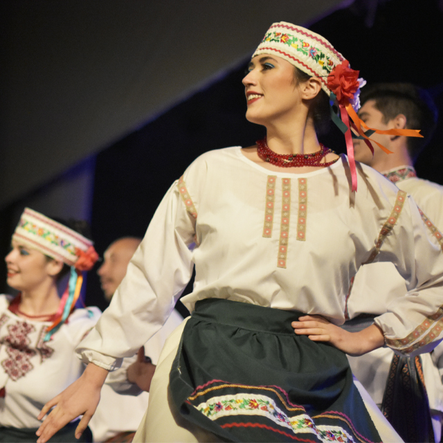 UNA FIESTA CON IDENTIDAD INMIGRANTE